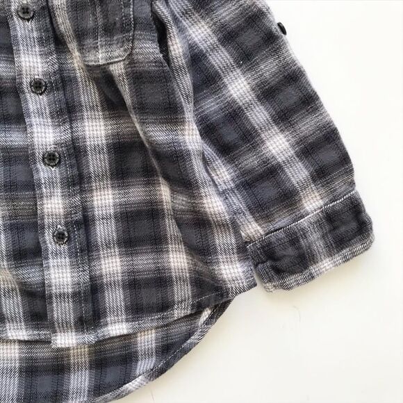 BABygap gray/white plaid faux undershirt thick button down shirt VGUC 3T - Picture 3 of 6